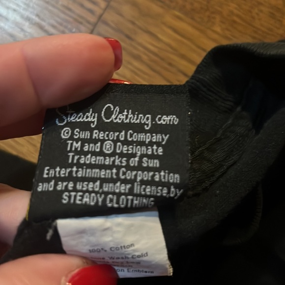 Vintage Sun Record Gold Microphone Men's T Shirt Memphis TN gold on black sz XL - Picture 4 of 8